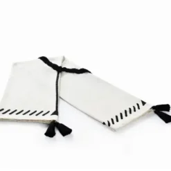 Blankets & Throws-Kirkland's Home Anna Black And White Diamond Throw White/Black