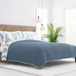 Quilts-Kirkland's Home Blue Damask Reversible 3-Pc. Queen Quilt Set Blue/White