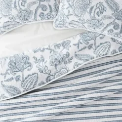 Quilts-Kirkland's Home Blue Jacobean Reversible 3-Pc. King Quilt Set Blue/White