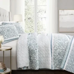 Quilts-Kirkland's Home Blue Nisha Floral Full/Queen 3-Pc. Quilt Set Blue/White