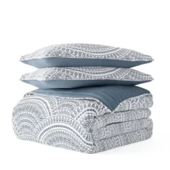 Quilts-Kirkland's Home Blue Scalloped Reversible 3-Pc. Queen Quilt Set Blue/White