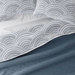 Quilts-Kirkland's Home Blue Scalloped Reversible 3-Pc. Queen Quilt Set Blue/White
