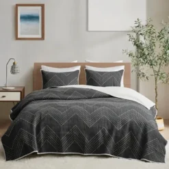 Bedspreads & Coverlets-Kirkland's Home Chevron Full/Queen 3-Pc. Coverlet Set Black