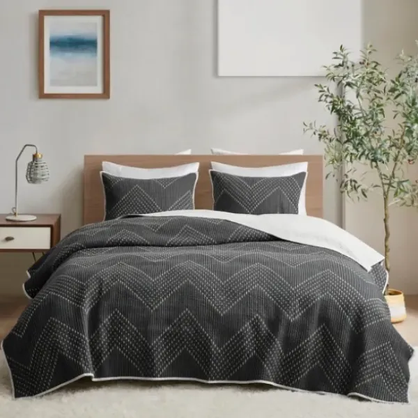 Bedspreads & Coverlets-Kirkland's Home Chevron Full/Queen 3-Pc. Coverlet Set Black