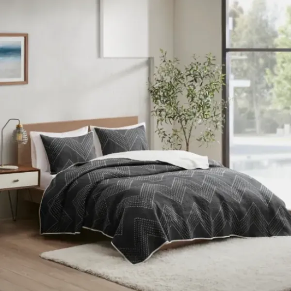 Bedspreads & Coverlets-Kirkland's Home Chevron Full/Queen 3-Pc. Coverlet Set Black