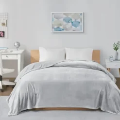 Blankets & Throws-Kirkland's Home Full/Queen Oversize Plush Blanket Gray