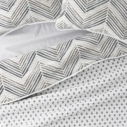 Quilts-Kirkland's Home Gray Chevron Reversible 2-Pc. Twin Quilt Set Gray/White