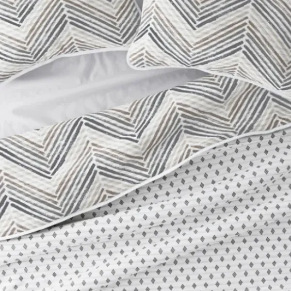 Quilts-Kirkland's Home Gray Chevron Reversible 2-Pc. Twin Quilt Set Gray/White