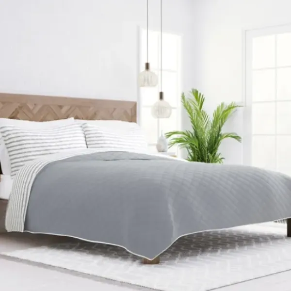 Quilts-Kirkland's Home Gray Striped Reversible 3-Pc. Queen Quilt Set Gray/White