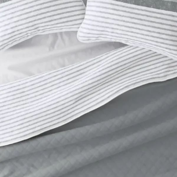Quilts-Kirkland's Home Gray Striped Reversible 3-Pc. Queen Quilt Set Gray/White