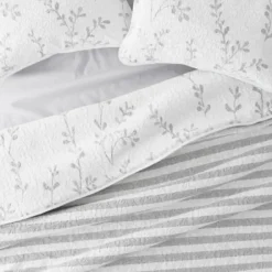 Quilts-Kirkland's Home Gray Vines Reversible 3-Pc. King Quilt Set Gray/White