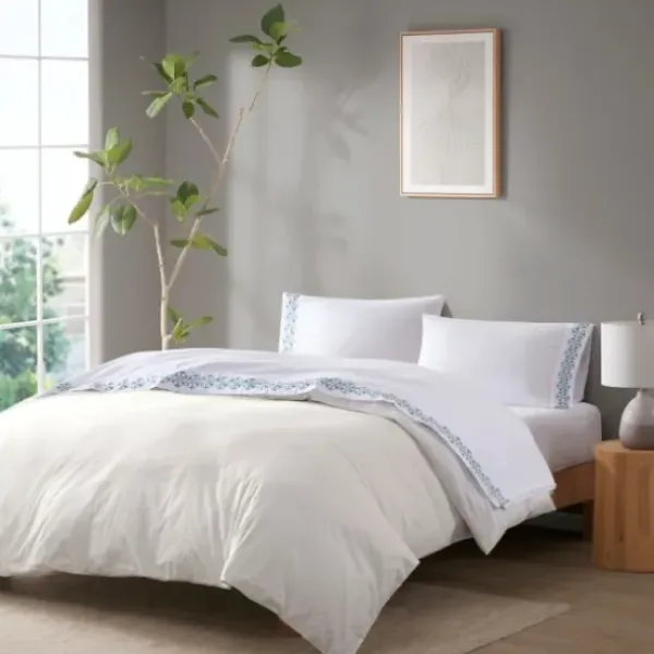 Bed Sheets-Kirkland's Home Medallion Hem Microfiber 4-Pc. Queen Sheet Set White/Blue