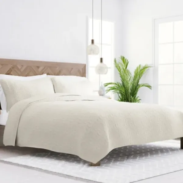 Quilts-Kirkland's Home Natural Stitched Floral 3-Pc. Queen Quilt Set Ivory