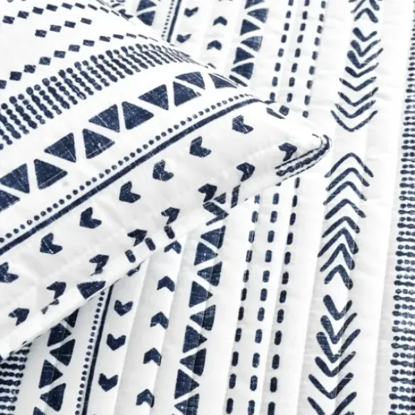 Quilts-Kirkland's Home Navy Geometric Full/Queen Reversible Quilt Set Blue/White
