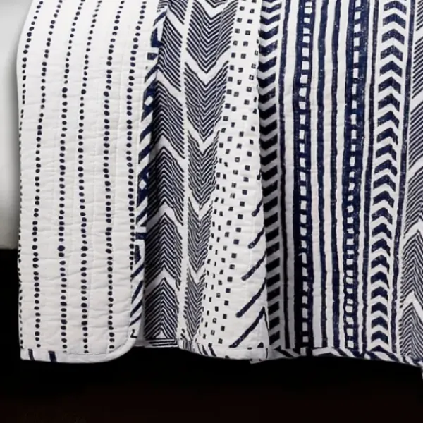 Quilts-Kirkland's Home Navy Geometric 3-Pc. King Quilt Set Blue/White