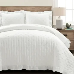 Quilts-Kirkland's Home Reyna Ruffle 3-Pc. Full/Queen Quilt Set White