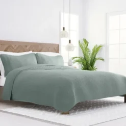 Quilts-Kirkland's Home Stitched Floral 3-Pc. King Quilt Set Green