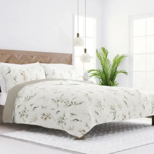 Quilts-Kirkland's Home Watercolor Leaves Reversible 3-Pc. King Quilt Set White/Green/Tan